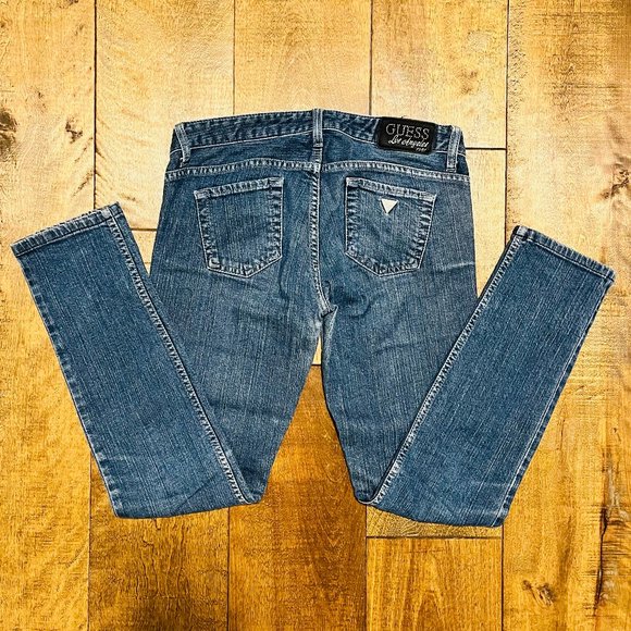 Guess Low-rise Foxy Skinny Jeans, Medium Wash, US Size 26 - Picture 4 of 12